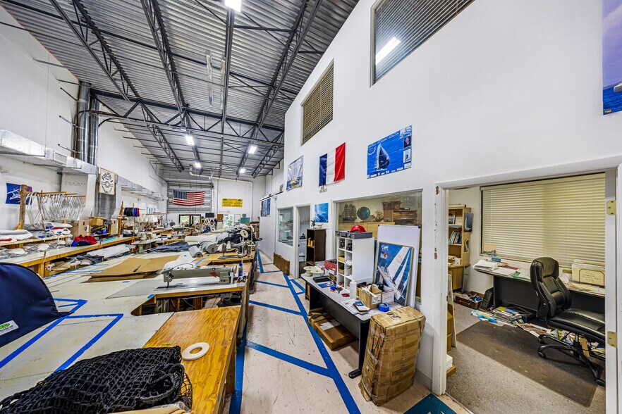 More Photos Of 3700-3718 SW 30th Ave, Fort Lauderdale Warehouse For Sale