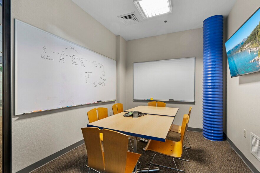 More Photos Of 6160 Plumas St, Reno Office For Lease