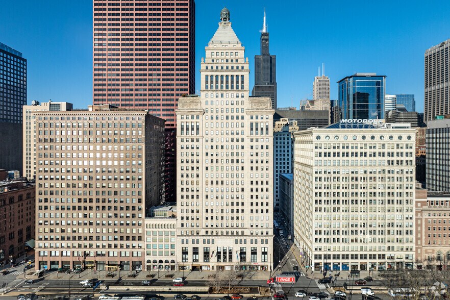 More Photos Of 310 S Michigan Ave, Chicago Apartments For Lease