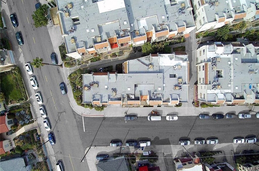 More Photos Of 933 New Depot St, Los Angeles Apartments For Sale
