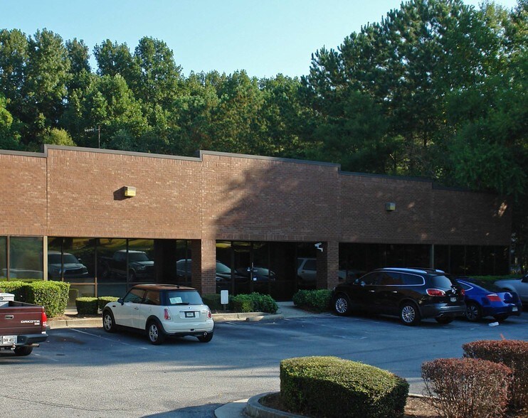 More Photos Of 5322 Snapfinger Park Dr, Atlanta Office For Lease