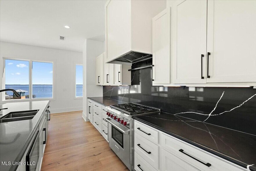 More Photos Of 253 N Natchez Dr, Madison Apartments For Sale