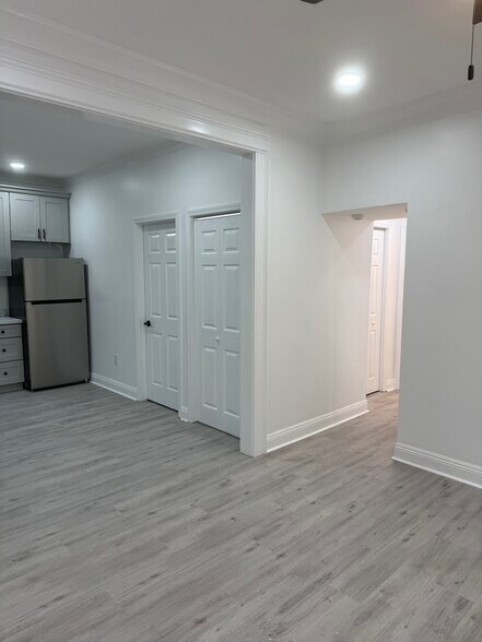More Photos Of 1030 Burgundy St, New Orleans Apartments For Sale