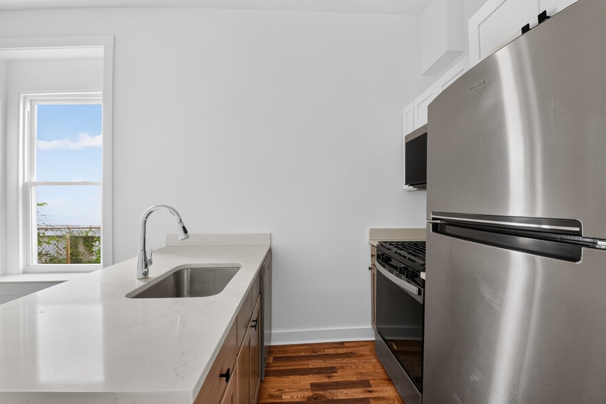 More Photos Of 522 Elm St, New Haven Apartments For Sale