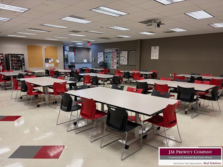 More Photos Of 5795 Hagner Road Rd, Beaumont Office For Sale