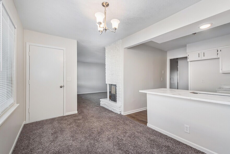 More Photos Of 8831-8837 Glenwood Ct, Overland Park Apartments For Sale