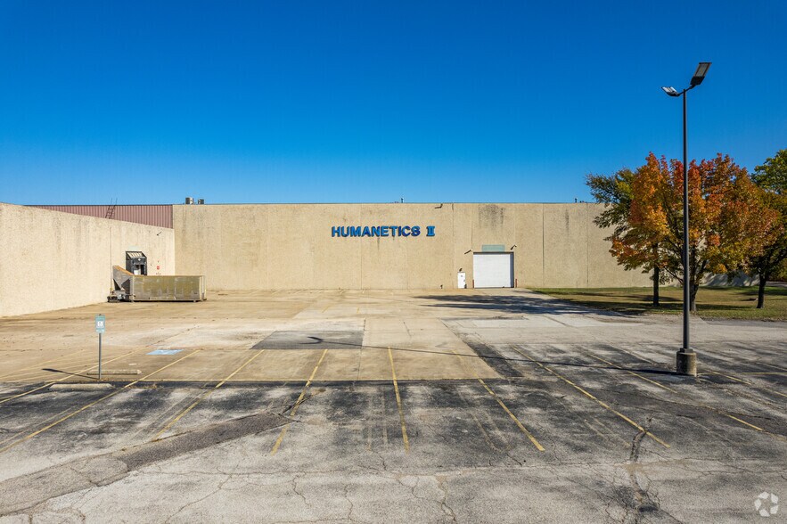 More Photos Of 1700 Columbian Club Dr, Carrollton Manufacturing For Sale