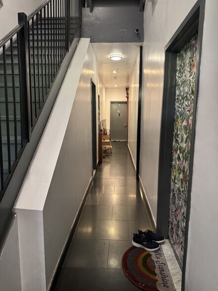 More Photos Of 280 Manhattan Ave, New York Apartments For Sale