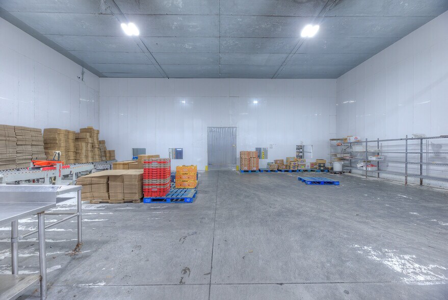 More Photos Of 1691 N 161st East Ave, Tulsa Distribution For Lease