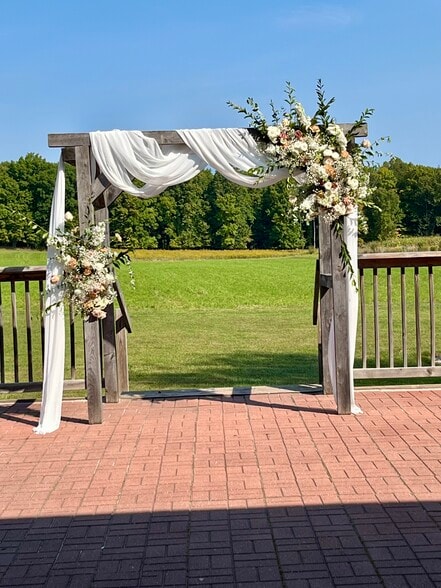 More Photos Of 9980 W Walton, Blanchard Specialty For Sale