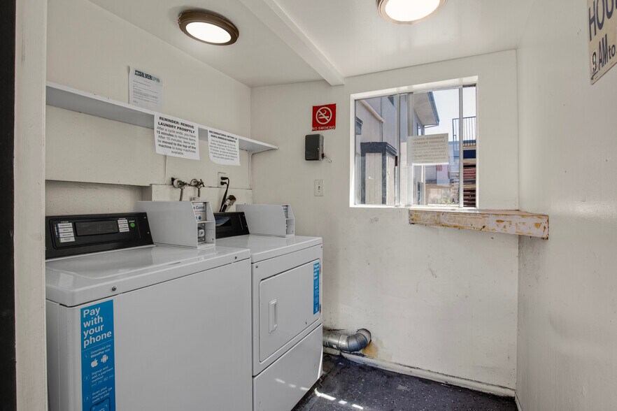 More Photos Of 14031 Cerise Ave, Hawthorne Apartments For Sale