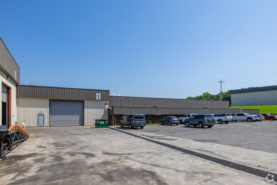 More Photos Of 121 Alsonia St, Estill Springs Unknown For Lease