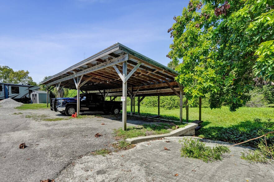 More Photos Of , Moore Haven Multifamily For Sale