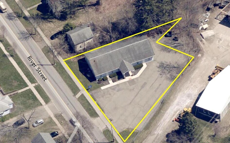 More Photos Of 59 River St, Sidney Medical For Sale