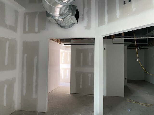 More Photos Of 2717 E 5th St, Panama City Auto Repair For Sale