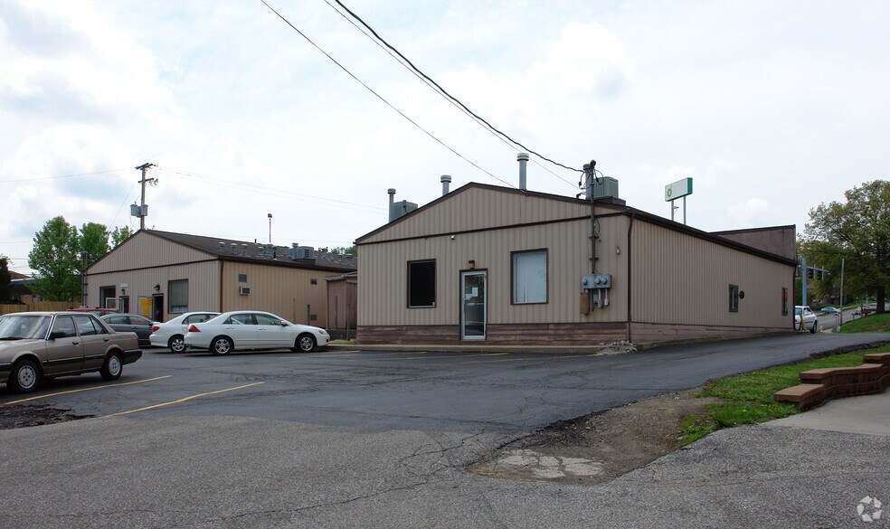 More Photos Of 2965-2967 Cleveland Rd, Wooster Freestanding For Sale