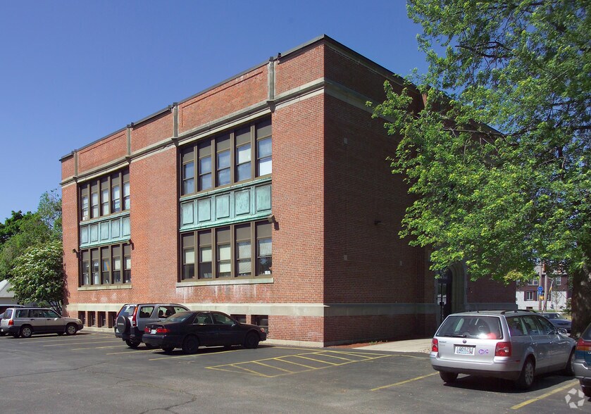 More Photos Of 422 Post Rd, Warwick Medical For Lease