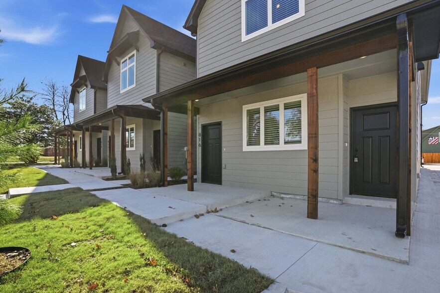 More Photos Of 816 N Main St, Broken Arrow Apartments For Sale