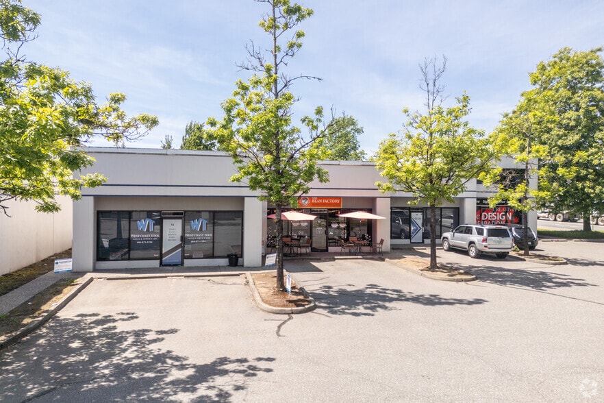 More Photos Of 18812 96th Ave, Surrey Warehouse For Lease