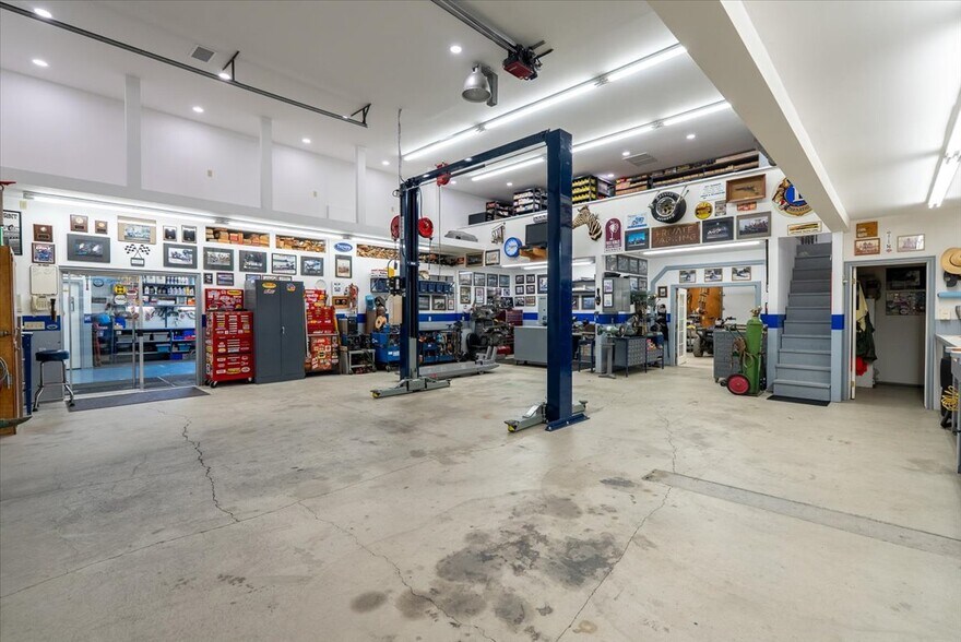 More Photos Of 8283 Cross Canyons Rd, San Miguel Winery Vineyard For Sale