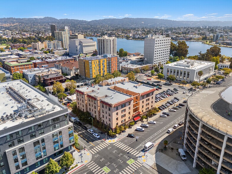 More Photos Of 184 13th St, Oakland Apartments For Sale