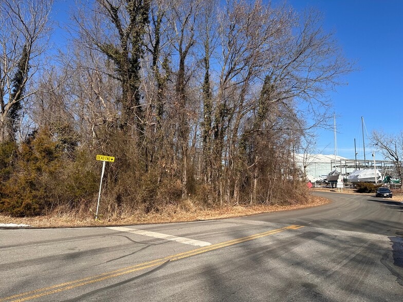 More Photos Of 4846 Woods Wharf Rd, Shady Side Land For Sale