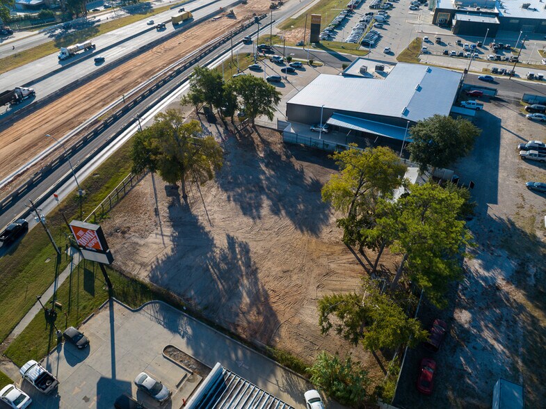 More Photos Of 191 Interstate 45, Huntsville Land For Sale