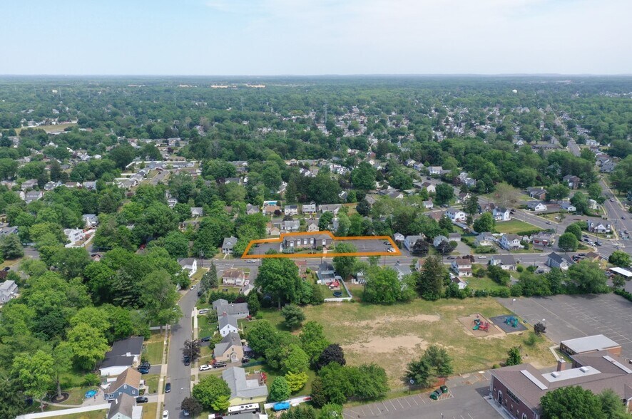 More Photos Of 2681 Quakerbridge Rd, Hamilton Office For Sale