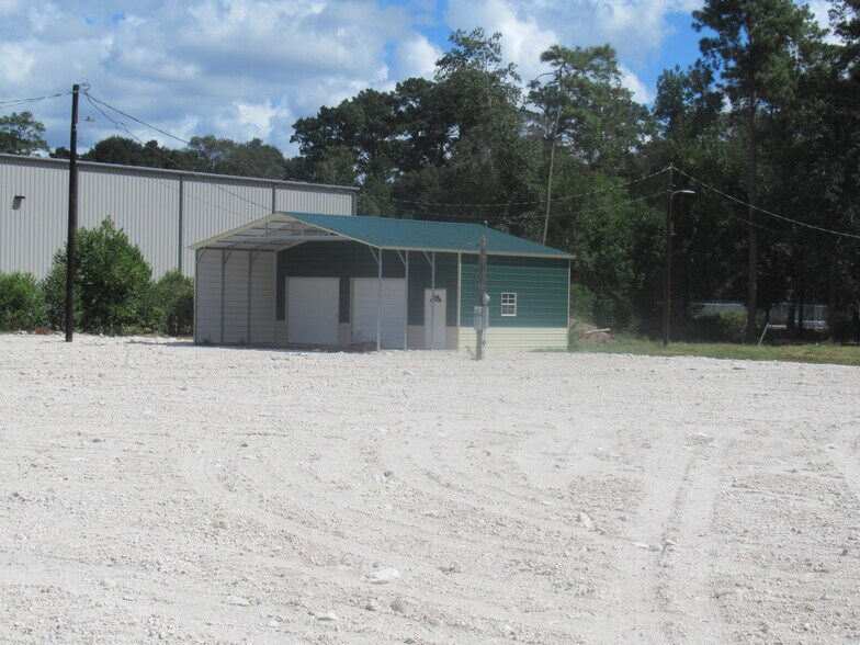 More Photos Of 12211 Carriage Ln, Conroe Land For Lease