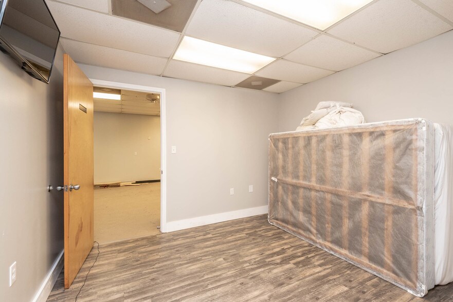 More Photos Of 1803 Claude Rd, Conover Religious Facility For Lease