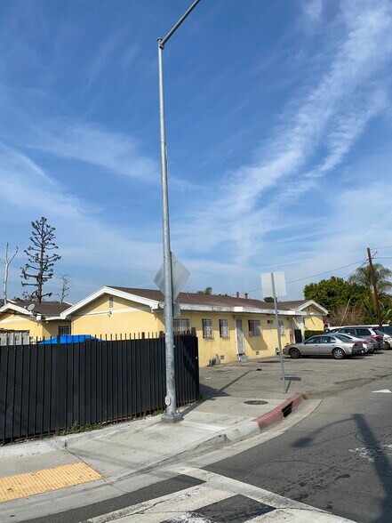 More Photos Of 2443 El Segundo Blvd, Compton Apartments For Sale