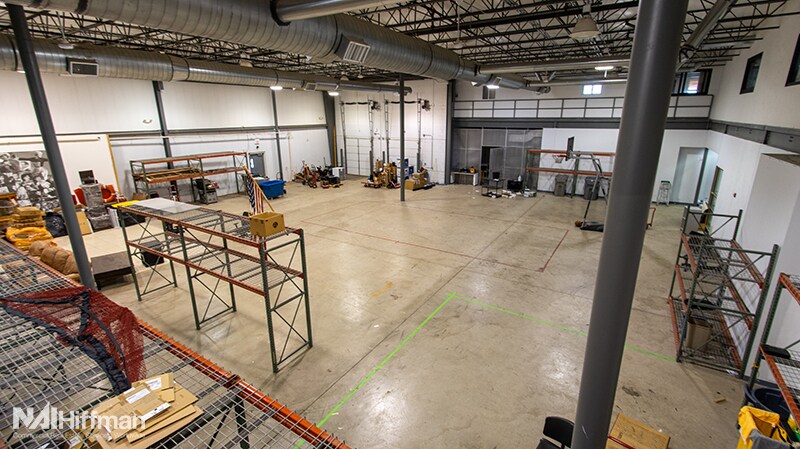 More Photos Of 2500 Lehigh Ave, Glenview Flex For Lease