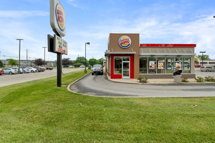 More Photos Of 11741 Pendleton Pike, Indianapolis Fast Food For Sale