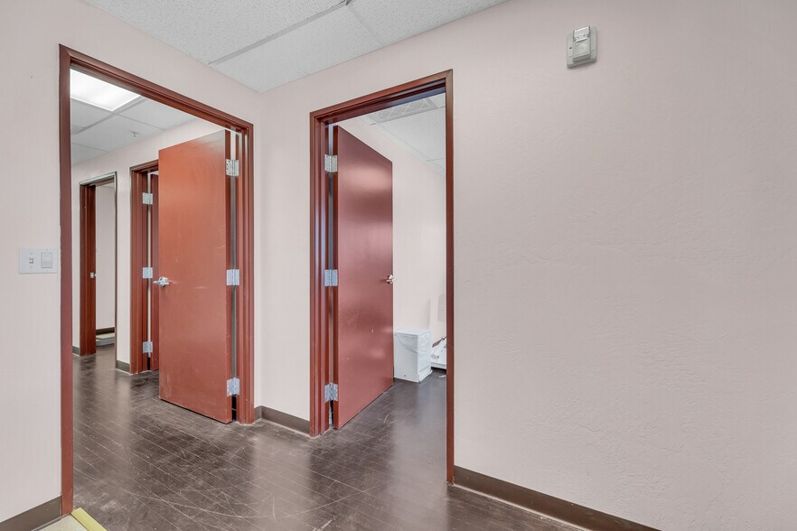 More Photos Of 515 Michigan Blvd, West Sacramento Medical For Sale