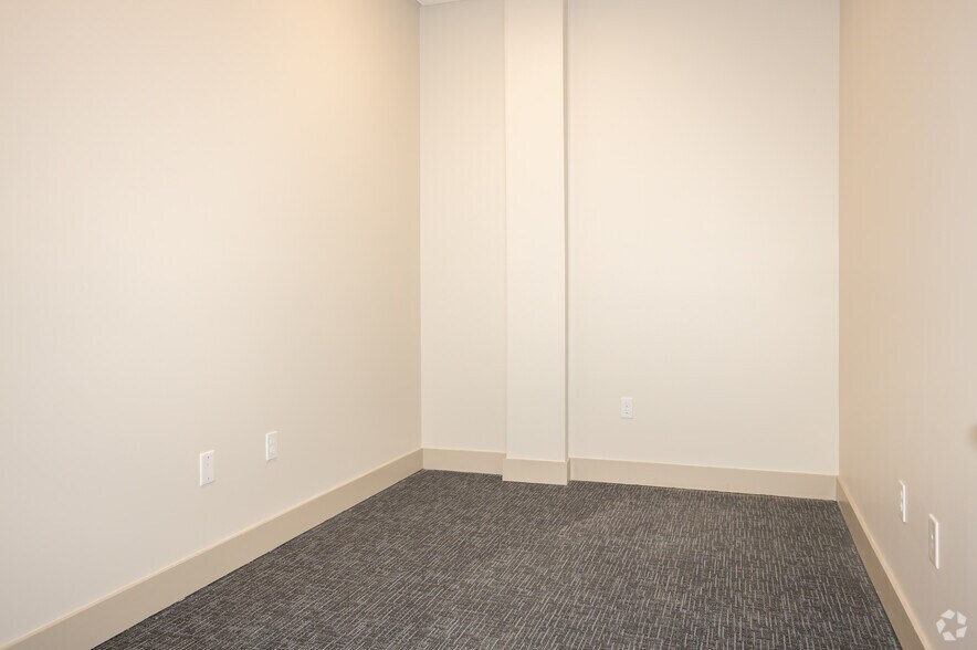 More Photos Of 2480 Cherry Laurel Dr, Sanford Apartments For Lease