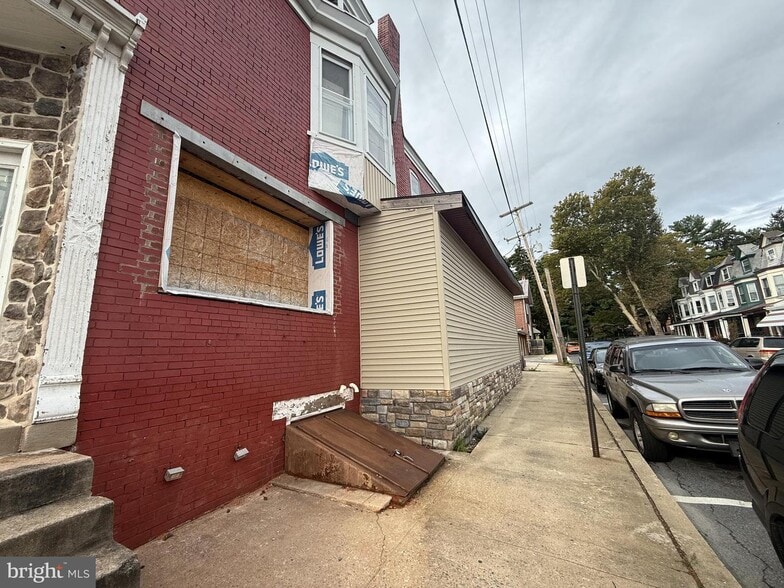 More Photos Of 1262 Church St, Reading Storefront Retail Residential For Sale