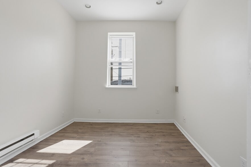 More Photos Of 4700 Stenton Ave, Philadelphia Warehouse For Sale