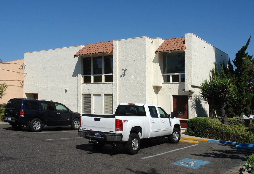 More Photos Of 888 Thousand Oaks Blvd, Thousand Oaks Office For Lease