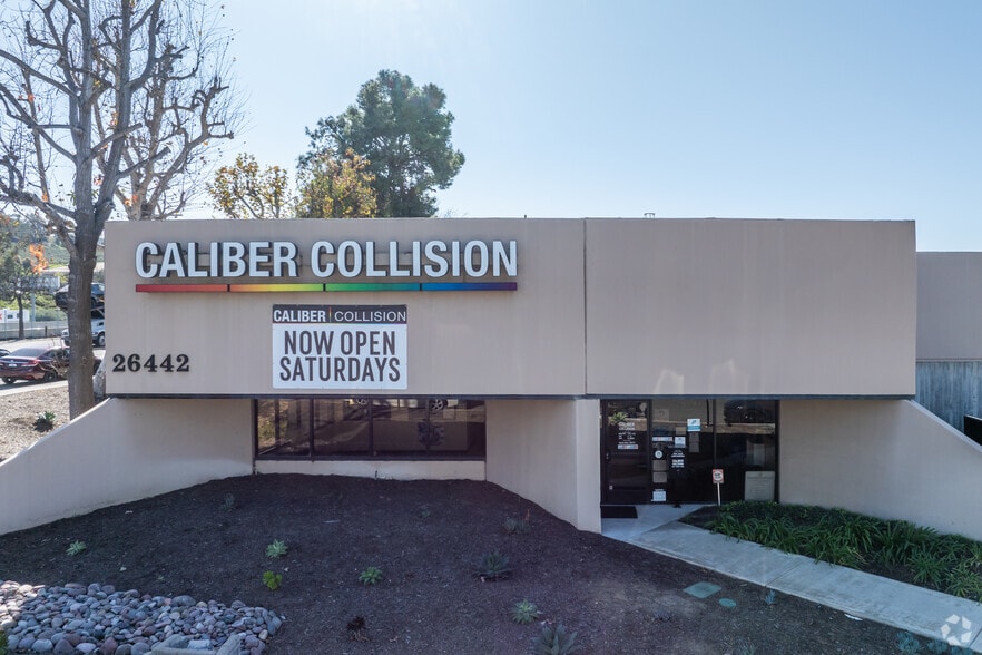 More Photos Of 26442 Via de Anza, San Juan Capistrano Light Manufacturing For Sale
