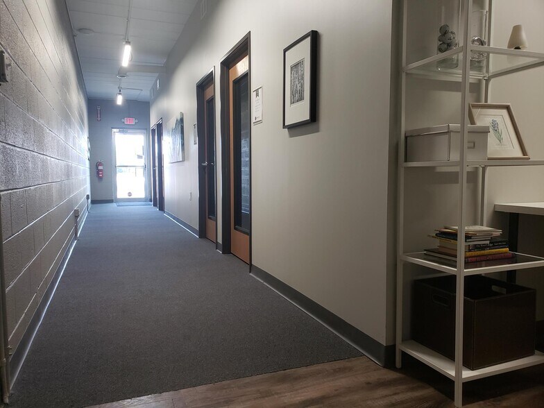 More Photos Of 38221 Plymouth Rd, Livonia Medical For Lease