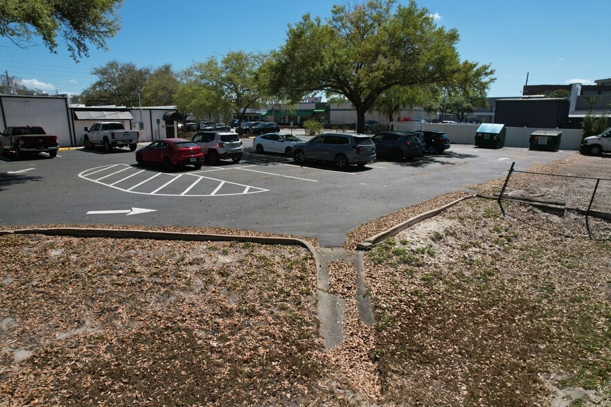 More Photos Of 1226 Michigan Ave, Winter Park Convenience Store For Lease
