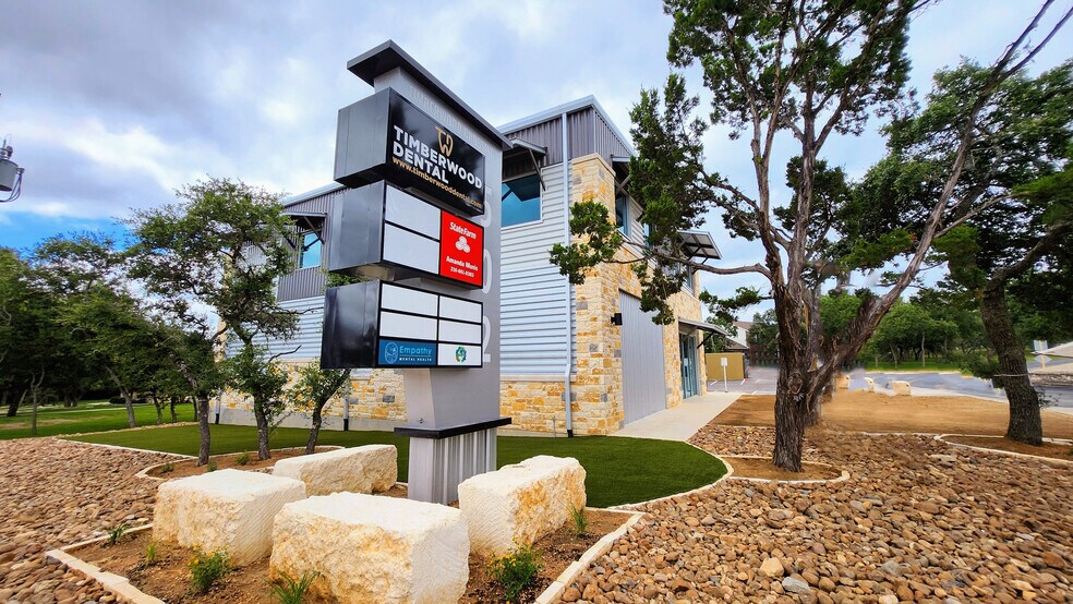 More Photos Of 502 E Borgfeld Dr, San Antonio Storefront Retail Office For Lease