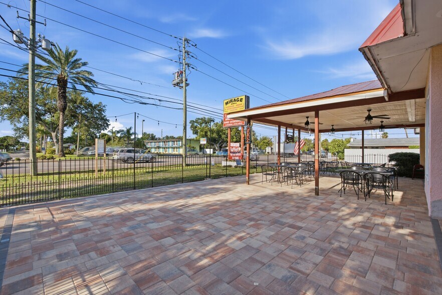 More Photos Of 2284 Gulf To Bay Blvd, Clearwater Restaurant For Sale