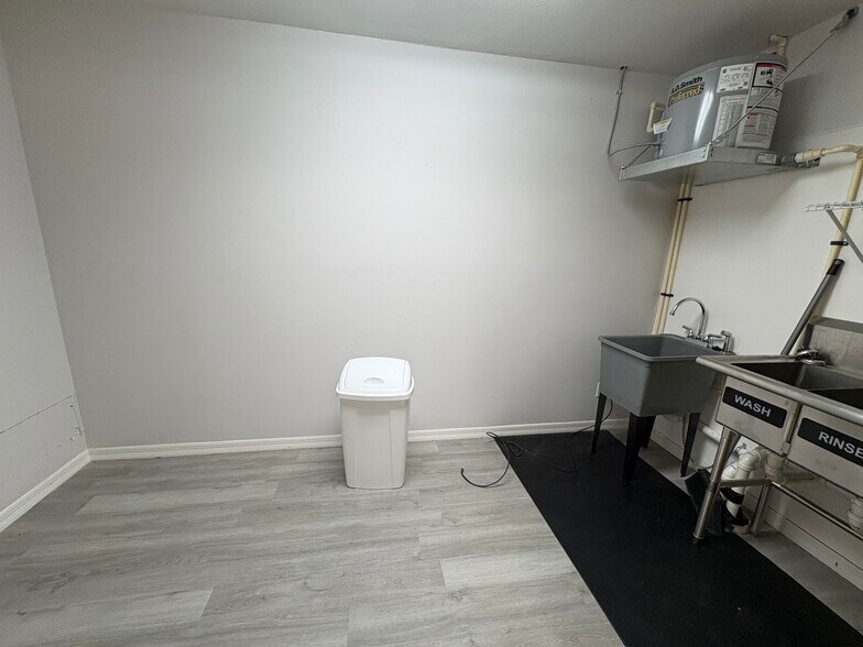 More Photos Of 2730 US 1, Saint Augustine Office For Lease