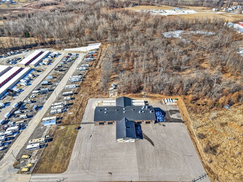 More Photos Of 1834 Outer Hwy 61 hwy, Moscow Mills Flex For Sale