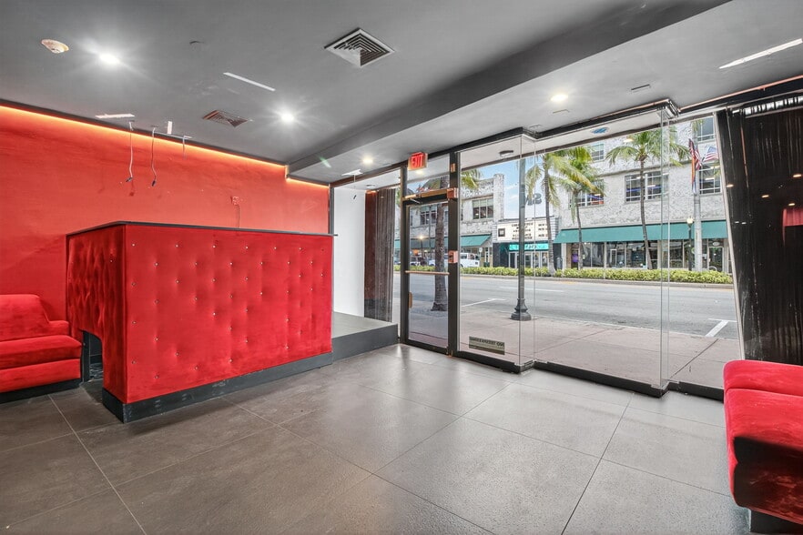 More Photos Of 1220-1220 Washington Ave, Miami Beach Restaurant For Lease