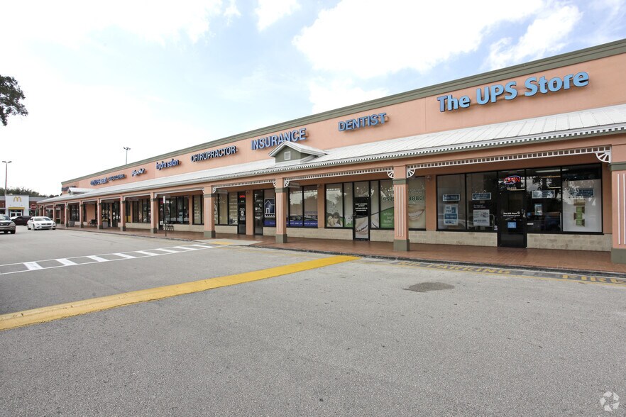 More Photos Of 18411-18489 Pines Blvd, Pembroke Pines General Retail For Lease