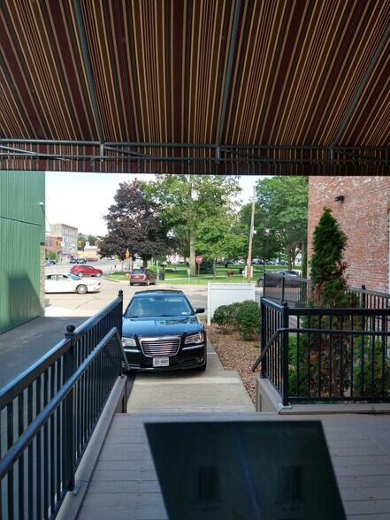 More Photos Of 10 W Pulteney Sq, Bath Office For Lease