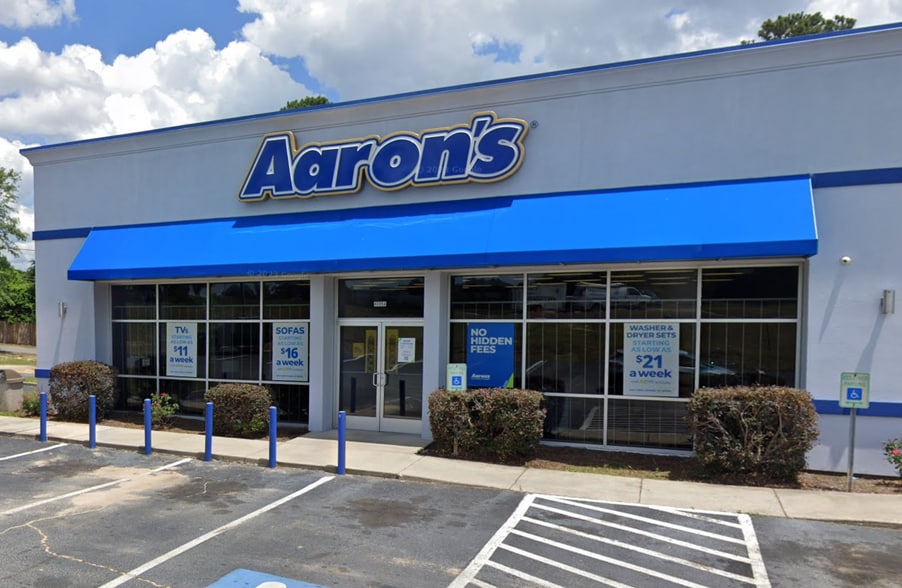 Primary Photo Of 4696 Log Cabin Dr, Macon-Bibb Storefront Retail Office For Lease