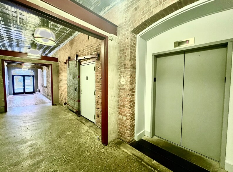 More Photos Of 14-20 Willett Ave, Port Chester Office For Lease